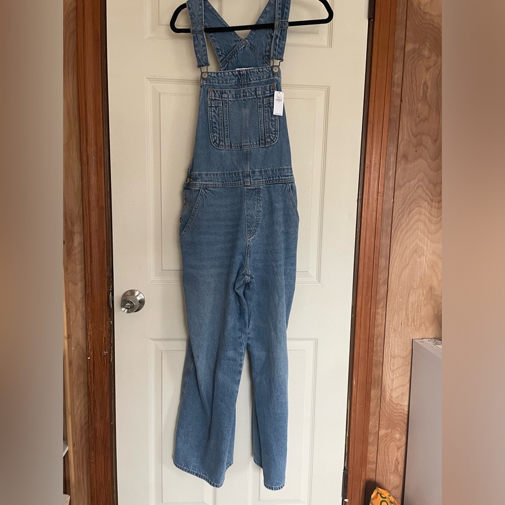Old Navy women’s baggy wide leg overalls